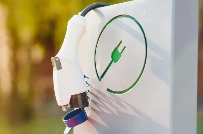 foto cargador de vehículo eléctrico